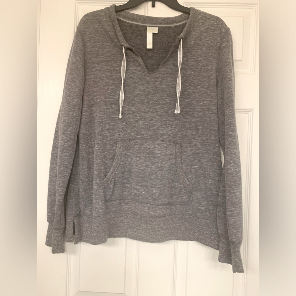 Heather gray pocket shirt